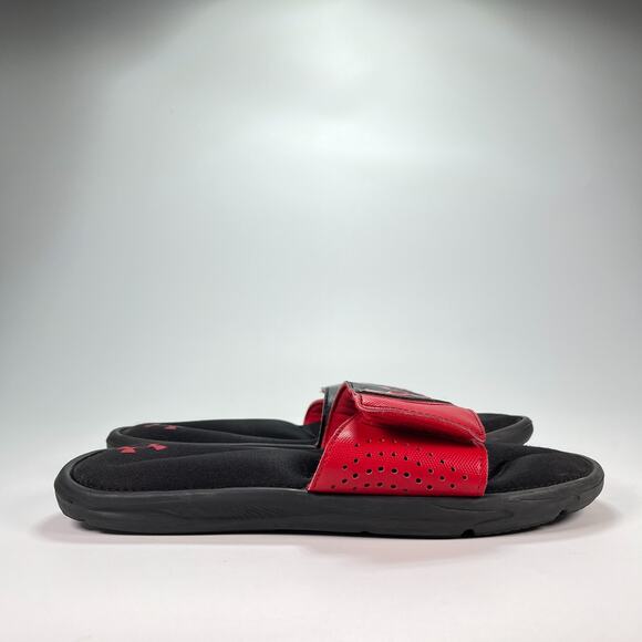 Under Armour Ignite VI Black Red Sandals Flip Flops 3022711-001 Men's Size 8 - Picture 1 of 9